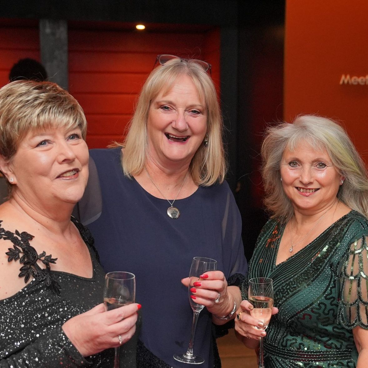 Disabled Holiday Home, Wheelchair Accessible level access bungalow, Hoist, Shower Trolley, Profile Beds, Wet Room, home from home.